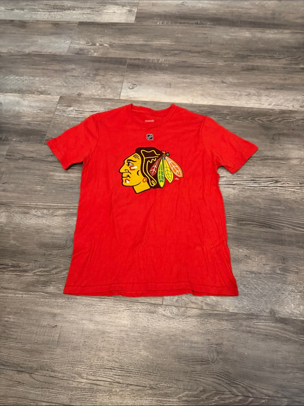 Reebok Red Chicago Blackhawks Graphic Tee